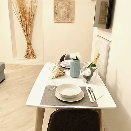 Indipendenza Luxury Apartamento Bolonha